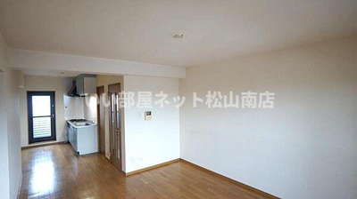 【居間・リビング】 | ブライムセントラル