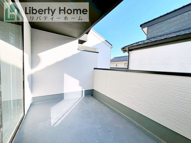 つくばみらい市紫峰ヶ丘1期　新築戸建のバルコニー