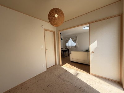 【居間・リビング】 | 読谷村瀬名波（全2棟）B号棟 | B号棟　LDK16帖♪