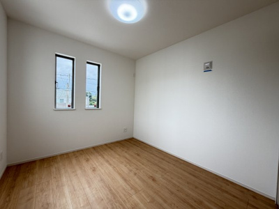 【洋室】 | 読谷村瀬名波（全2棟）B号棟 | B号棟　洋室5.25帖＋CL付き♪