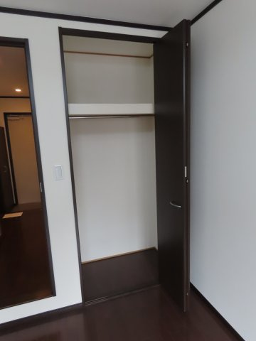 プルス野中南の収納