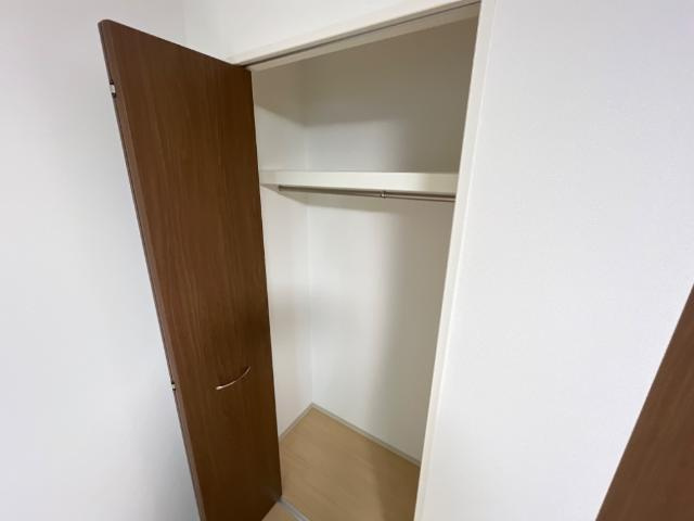 クレール比治山の収納|クローゼット