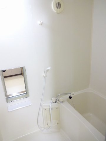 サンシェ－ルＡの浴室|日々の暮らしに欠かせないお風呂です