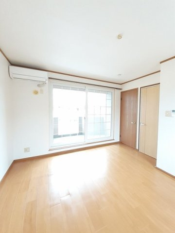 フィールドビーチ１の内装|内装は落ち着いています