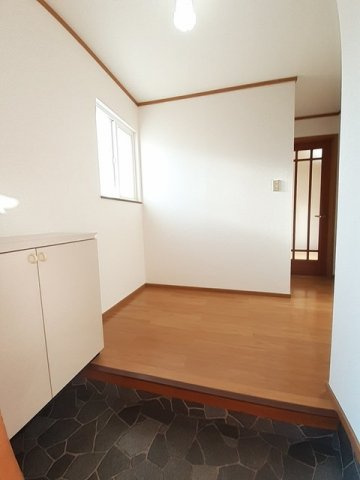 フィールドビーチ１の玄関|明るい玄関です