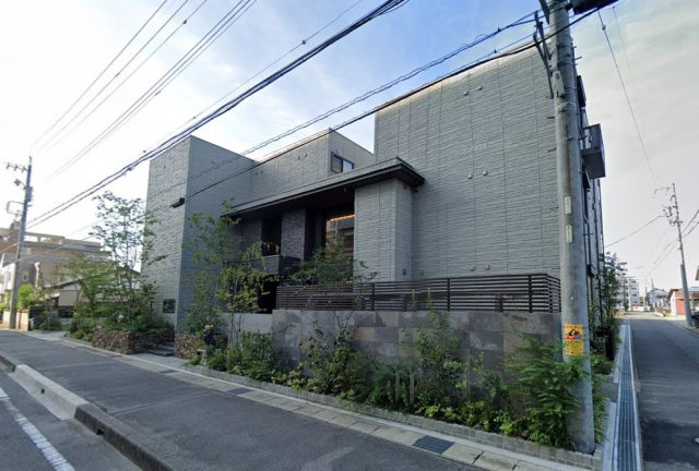 ケントスクエア八番館の外観