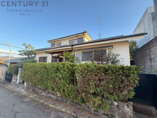 川西市湯山台1丁目中古戸建の外観