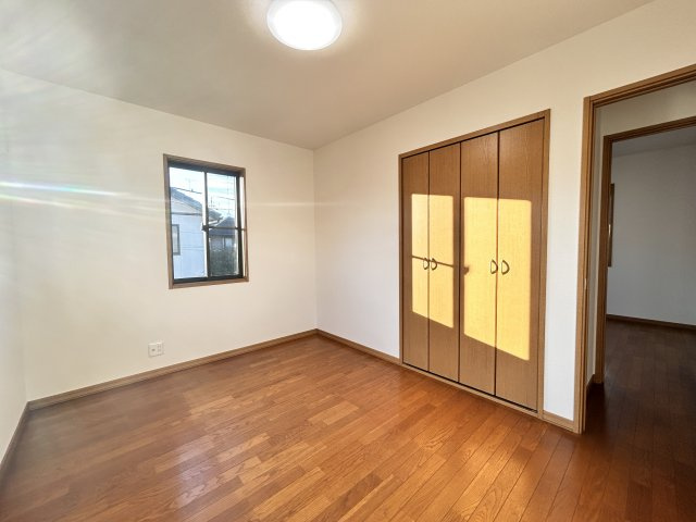 下野市石橋　中古戸建の洋室