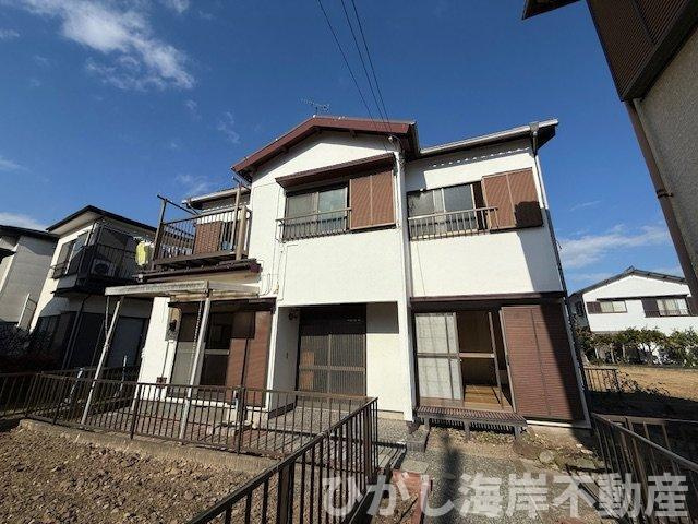 茅ヶ崎市萩園　中古戸建　の前面道路含む現地写真|現地外観
