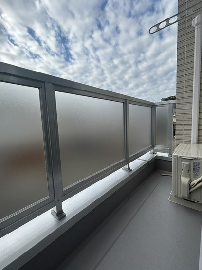 【バルコニー】