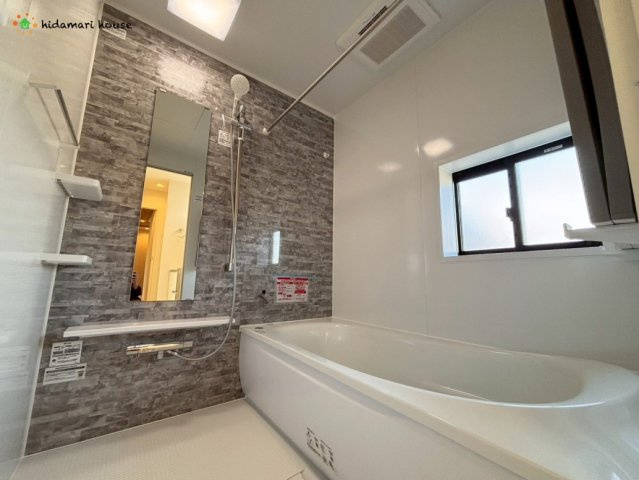 桶川市末広7期　新築戸建　グラファーレ02の浴室