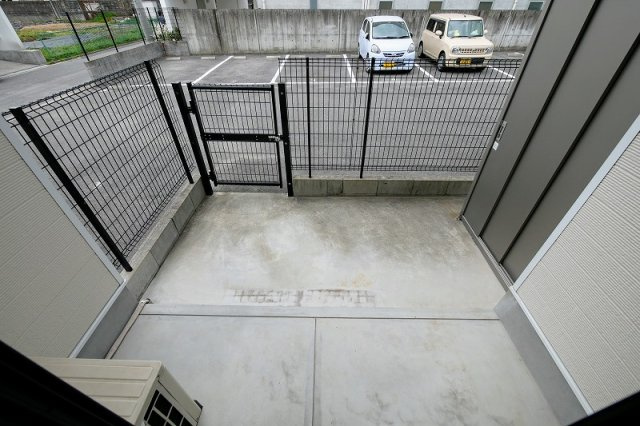 メゾンソレイユＢ棟の庭|メゾンソレイユB105号室