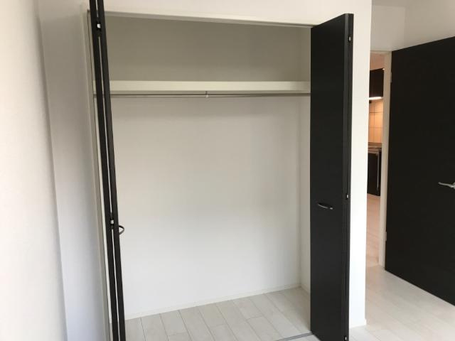 キューブ亀山の収納|クローゼット