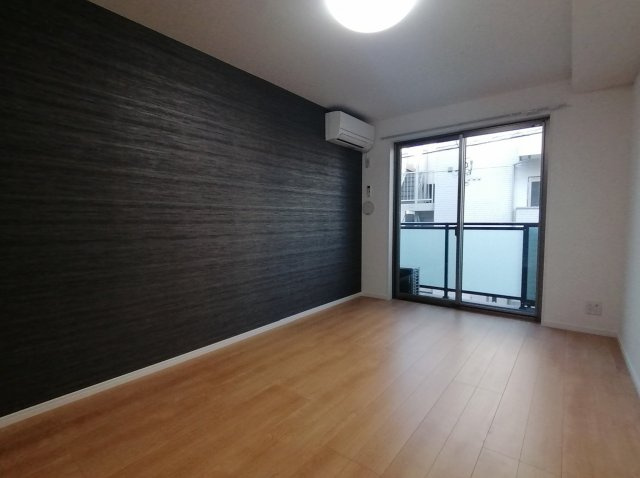 アマビーレ三鷹下連雀の洋室