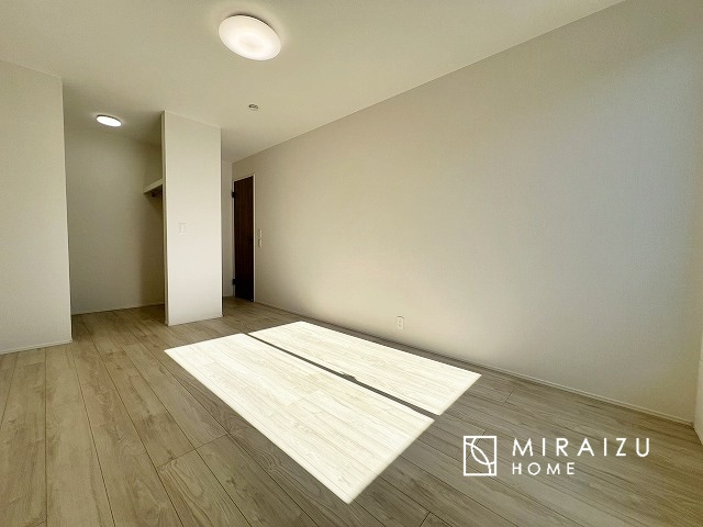 【子供部屋】 | 平日・休日問わず、いつでもご見学が出来ます♪☆実際に見て、触れて感じる安心のお住まい探しを体験して下さい♪☆物件情報だけでなく、地域の特色などなどエリア情報もお伝え出来たら嬉しいです♪