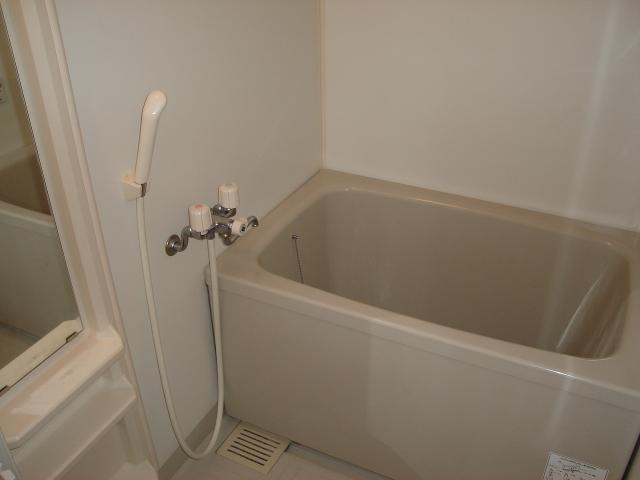 ラ・ヴィータ高取北Ⅱの浴室|バス