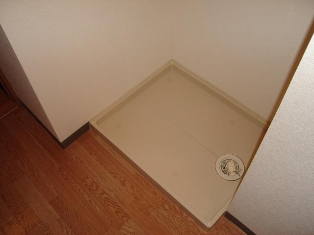 ラ・ヴィータ高取北Ⅱのその他|洗濯機置場