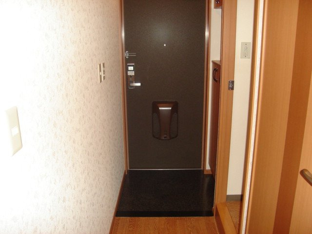 ラ・ヴィータ高取北Ⅱの玄関|玄関