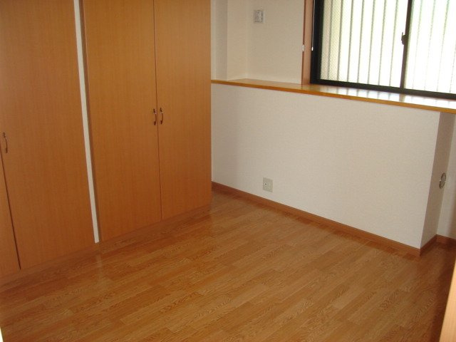 ラ・ヴィータ高取北Ⅱの内装|洋室