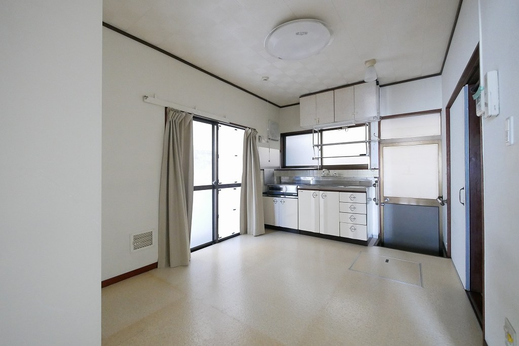 長束西4丁目戸建の居間・リビング|長束西4丁目戸建  