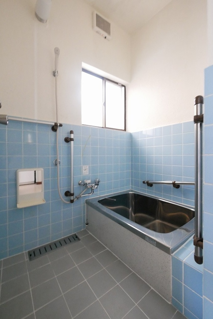 長束西4丁目戸建の浴室|長束西4丁目戸建  