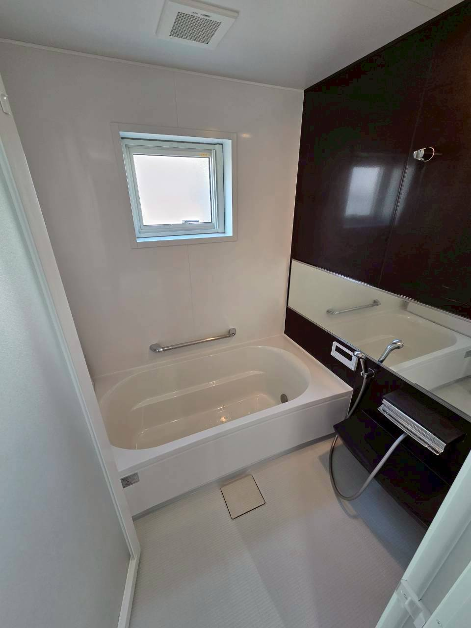 釧路町東陽西1丁目29　中古住宅の浴室