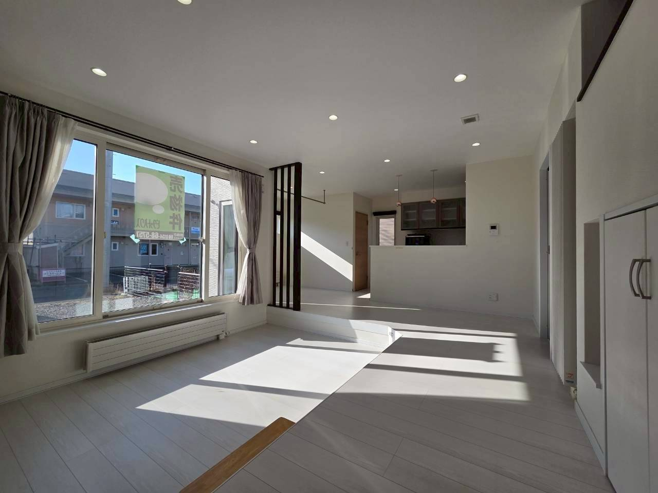 釧路町東陽西1丁目29　中古住宅の居間・リビング|リビング12.8帖