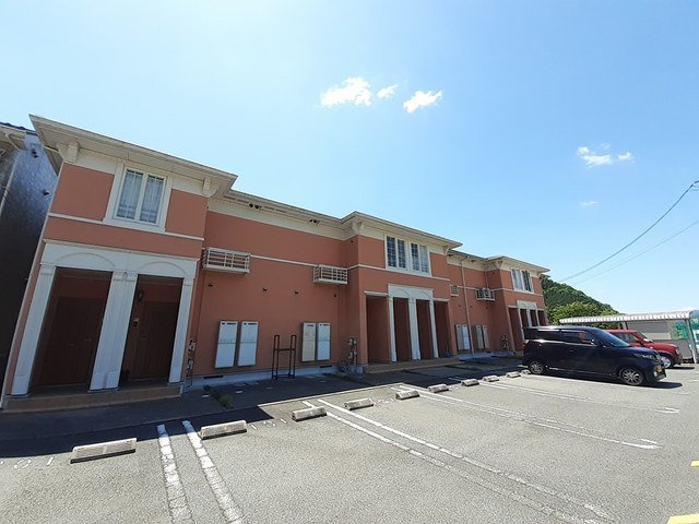 ガーデン　オランジェの外観|外観は落ち着いています