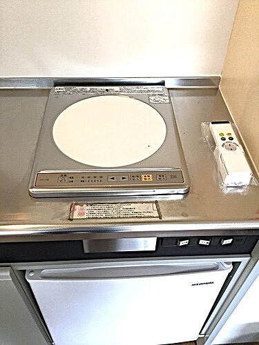 ライオンズマンション西霞町第２の設備|IHクッキングヒーター　※2022年6月撮影