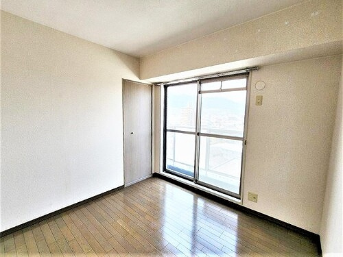 グランデュオ五日市駅前ウエストのその他|洋室（約4.5畳）　※2023年6月撮影