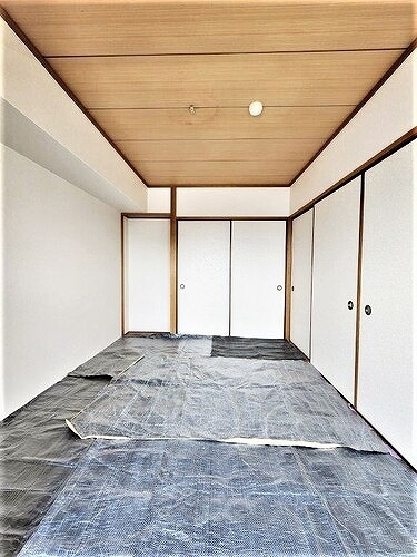 グランデュオ五日市駅前ウエストの居間・リビング|和室（約6.0畳/日焼防止シート敷設中）※2023年6月撮影