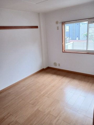 ジョイ梅田の内装|内装は落ち着いています