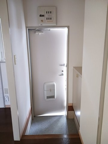 ジョイ梅田の玄関|きれいな玄関です