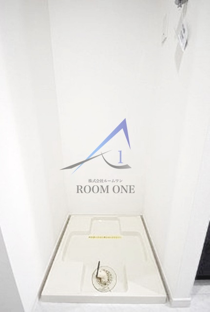 ＲＥＸＺＹ　ＫＩＹＯＳＵＭＩ－ＳＨＩＲＡＫＡＷＡの設備|洗濯機置き場です。