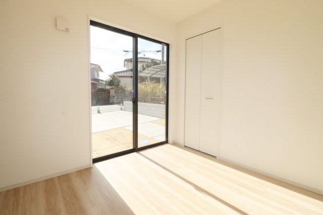 須賀川市千日堂　　  1号棟　　須賀川第１小学校、須賀川第１中学区　の洋室