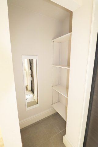 須賀川市千日堂　　  1号棟　　須賀川第１小学校、須賀川第１中学区　の玄関