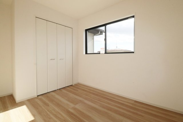 須賀川市千日堂　　  1号棟　　須賀川第１小学校、須賀川第１中学区　の洋室