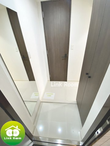 レガリス門前仲町パークサイドの玄関