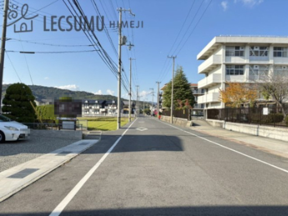 洲本市上物部/中古戸建の周辺