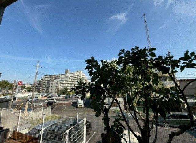 イトーピア小金公園の展望|ドキドキの新生活も、安心してスタート。ぴったりの住まいを見つけませんか？クランディアが一緒に住まい選びをサポートします‼　まずは、お気軽にお問合せください　＃クランディア