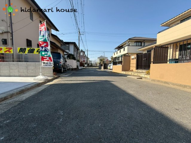 蓮田市椿山第1期　新築戸建　ハートフルタウンAの駐車場