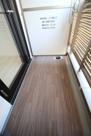 バルコニーがあります