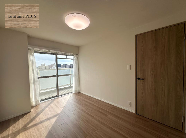 メガロコープ関目の洋室