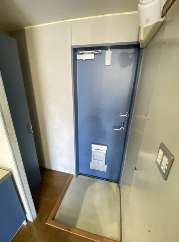 アーバンコート21の玄関