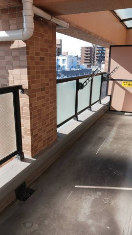 ライネスハイム西船橋のバルコニー