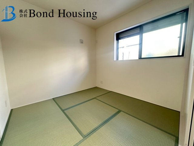 駐車並列3台可能　旭が丘　新築限定1棟