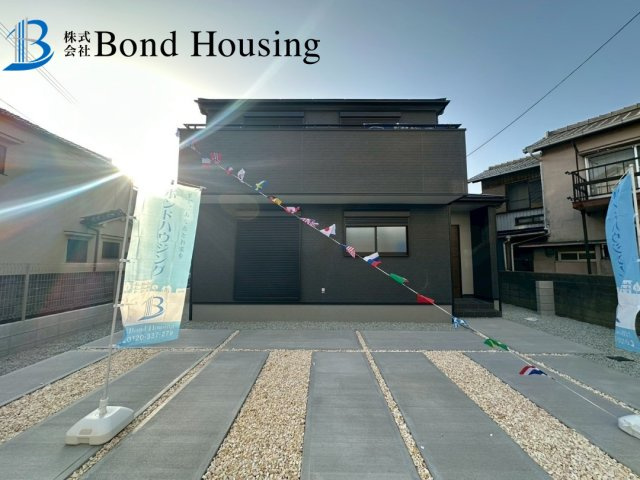 駐車並列3台可能　旭が丘　新築限定1棟