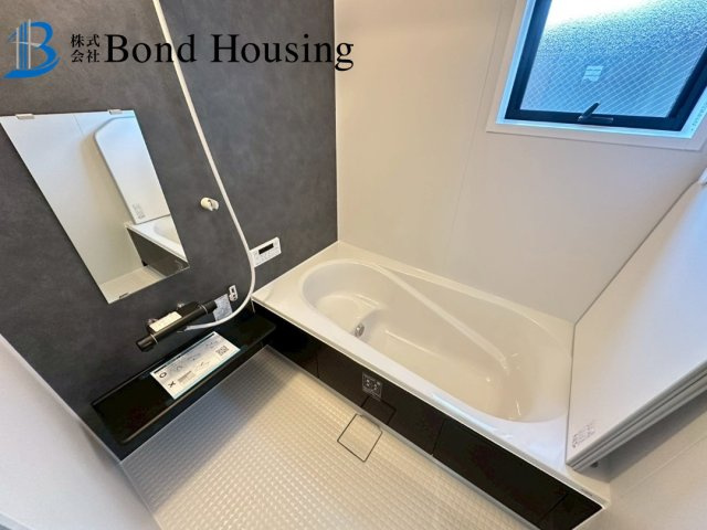 駐車並列3台可能　旭が丘　新築限定1棟