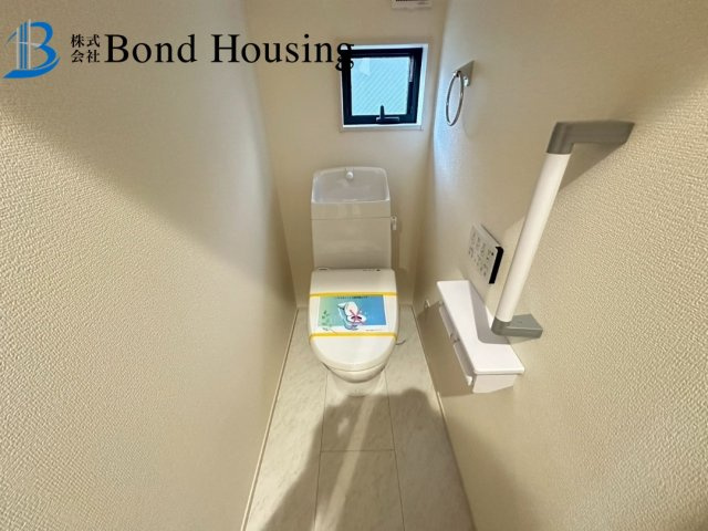 駐車並列3台可能　旭が丘　新築限定1棟