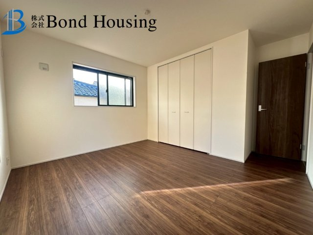 駐車並列3台可能　旭が丘　新築限定1棟